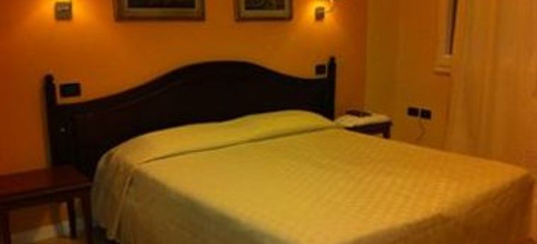 Hotel Veneto:  FLORENZ