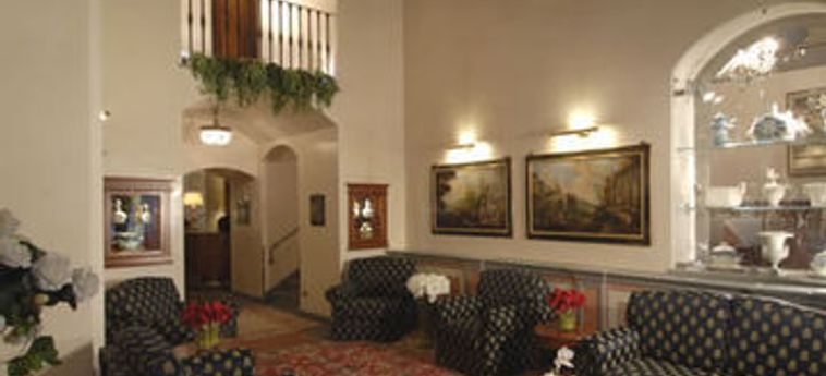 Hotel Degli Orafi:  FLORENZ