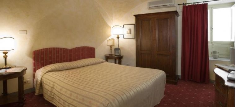 Hotel All Suites Palazzo Magnani Feroni:  FLORENZ
