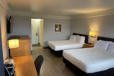 Hotel Seabird Lodge A Signature Inn Fort Bragg (Ca): Photo 