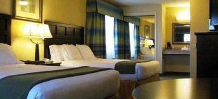 Hotel Holiday Inn Express Fort Bragg:  FORT BRAGG (CA)