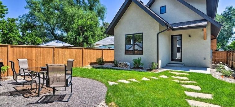 NEW! CHIC ABODE IN DOWNTOWN FORT COLLINS 0 Estrellas