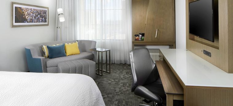 COURTYARD BY MARRIOTT CHARLOTTE FORT MILL, SC 3 Etoiles