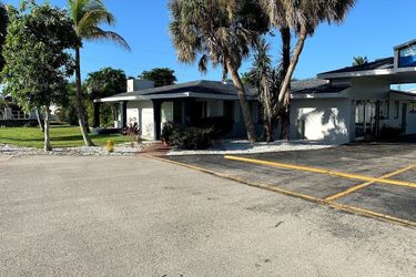 Hotel Mariner's Lodge & Marina:  FORT MYERS BEACH (FL)