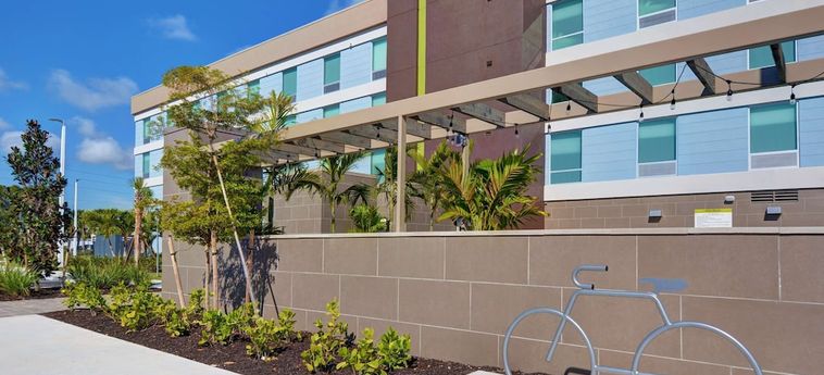 HOME2 SUITES BY HILTON FORT MYERS COLONIAL BLVD 3 Stelle