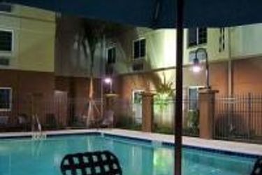 Hotel Candlewood Suites Fort Myers Sanibel:  FORT MYERS (FL)