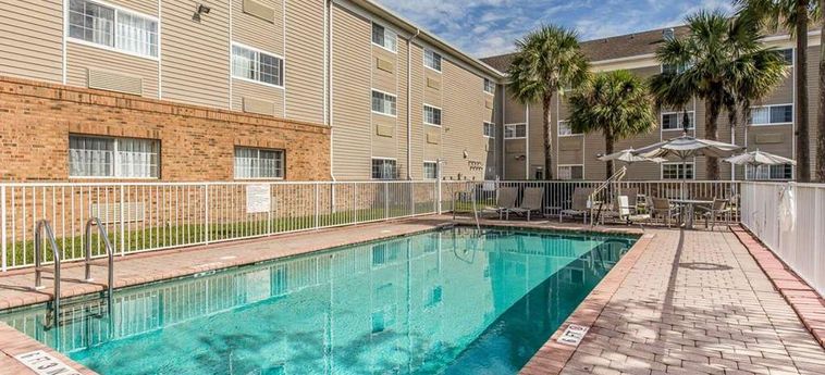 Suburban Extended Stay Hotel:  FORT MYERS (FL)