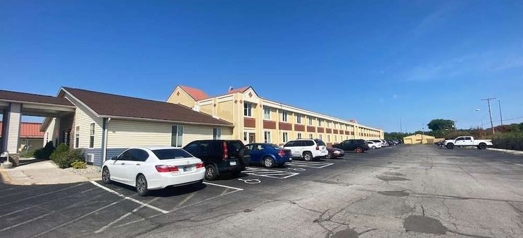 Hotel Super 8 By Wyndham Fort Wayne Fort Wayne (In): Photo 