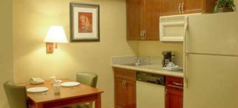 Hotel HOMEWOOD SUITES BY HILTON FT. WORTH-NORTH AT FOSSIL CREEK
