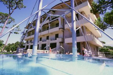Hotel Acapulco:  FORTE DEI MARMI - LUCCA