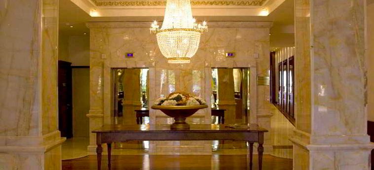 Grand Hotel Imperiale:  FORTE DEI MARMI - LUCCA