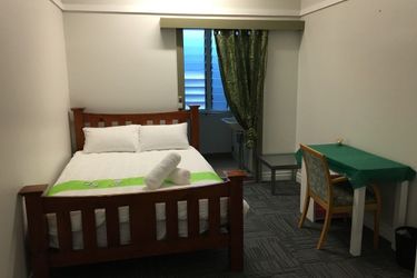 Hotel Amelia Budget :  FORTITUDE VALLEY