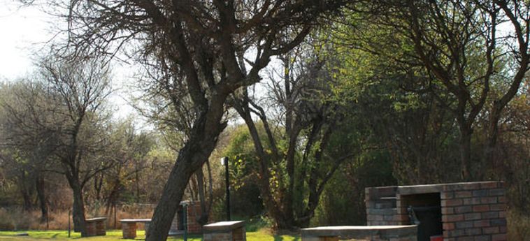 Hotel Woodlands Stop Over And Lodge Francistown : Photo 