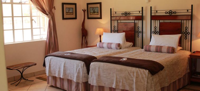 Hotel Woodlands Stop Over And Lodge Francistown: Foto 