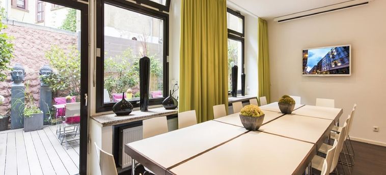 Hotel Ibis Styles Frankfurt City:  FRANCOFORTE