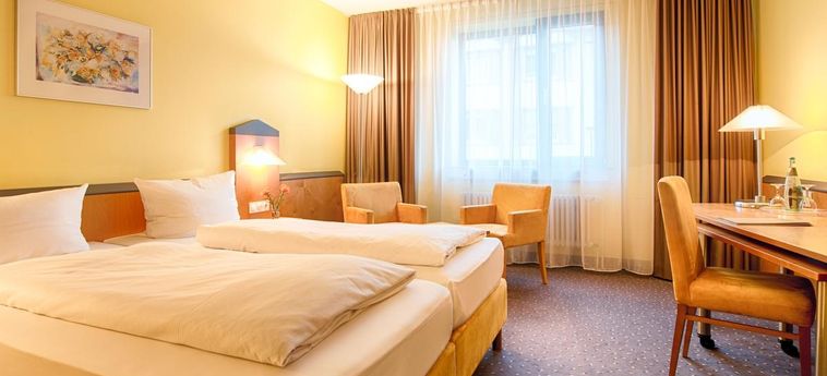 Hotel Achat Comfort City-Frankfurt:  FRANCOFORTE