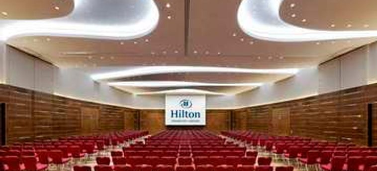 Hotel Hilton Frankfurt Airport:  FRANKFURT