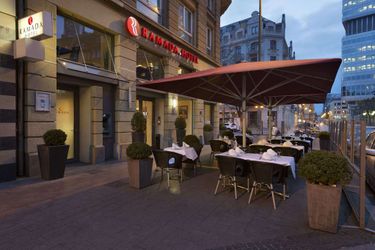 Hotel Ramada Frankfurt City Center And Financial District:  FRANKFURT