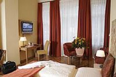 Hotel Villa Fiorentina:  FRANKFURT