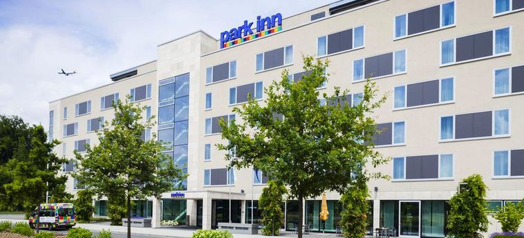 Park Inn By Radisson Frankfurt Airport Hotel:  FRANKFURT