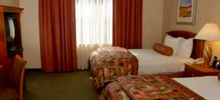 Hotel Embassy Suites Nashville - South-Cool Springs:  FRANKLIN (TN)