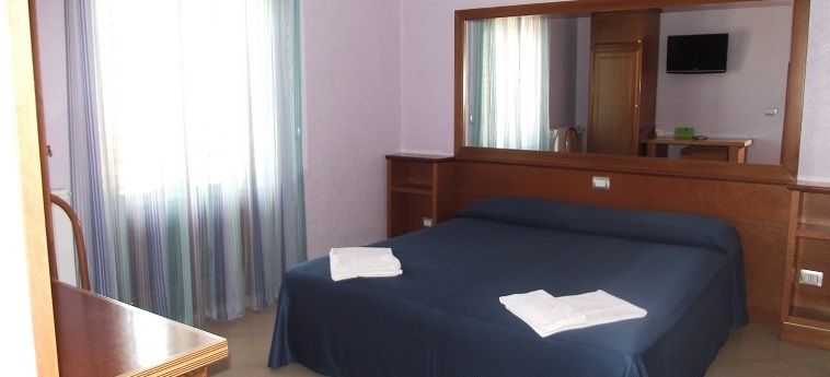 Hotel Stranamore:  FRASCATI - ROMA