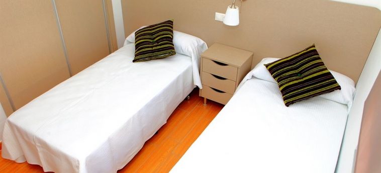 Hotel Apartamentos Vega Sol Playa:  FUENGIROLA - COSTA DEL SOL