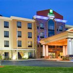 HOLIDAY INN EXPRESS & SUITES FULTON 2 Stars