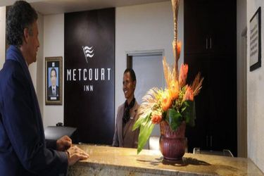 Hotel Peermont Metcourt Inn:  GABORONE