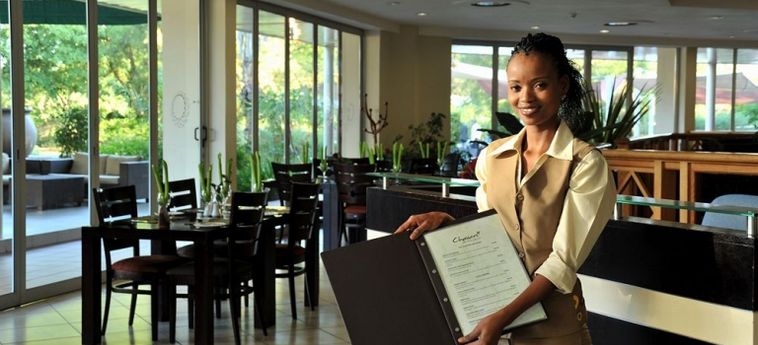 Hotel Cresta Lodge - Gaborone:  GABORONE