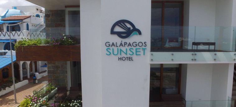 GALAPAGOS SUNSET 3 Etoiles