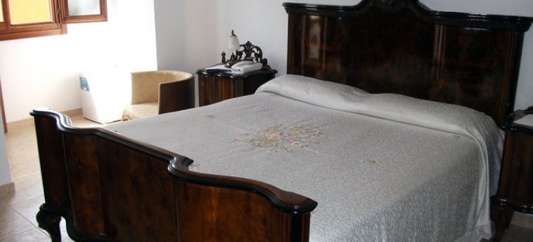 Vanny Bed And Breakfast:  GALLIPOLI - LECCE
