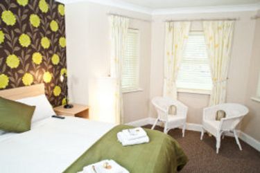 Amber Heights Guesthouse:  GALWAY