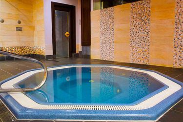 Hotel Claregalway:  GALWAY