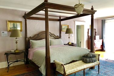 1000 Islands Bed And Breakfast-The Bulloch House:  GANANOQUE - ONTARIO