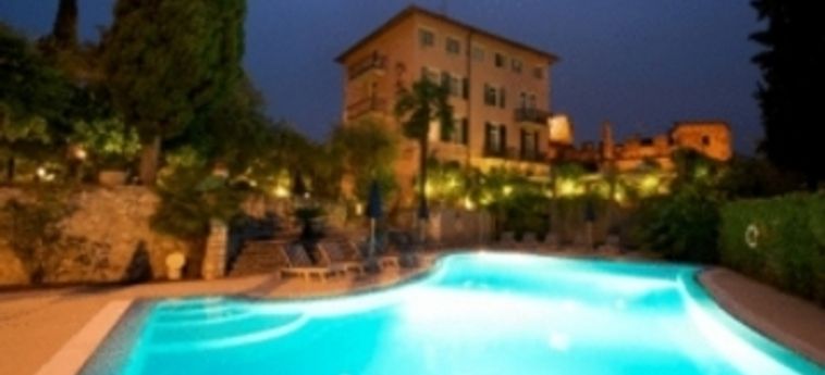 Hotel Villa Miravalle:  GARDASEE