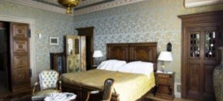 Hotel Villa Fiordaliso:  GARDASEE