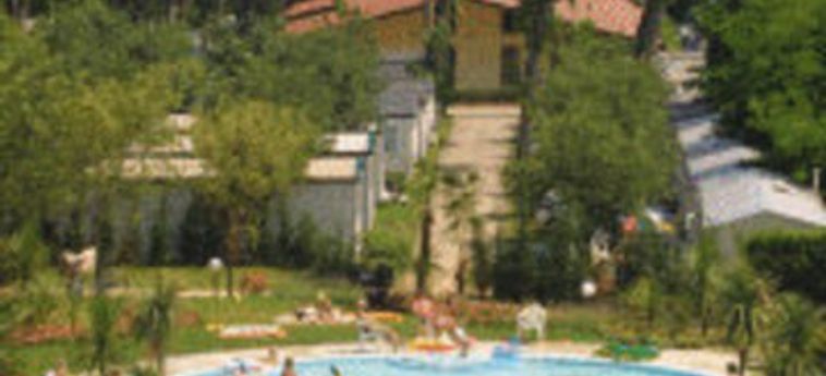 Hotel Camping Bella Italia:  GARDASEE