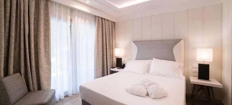 Hotel Splendido Bay Luxury Spa Resort:  GARDASEE