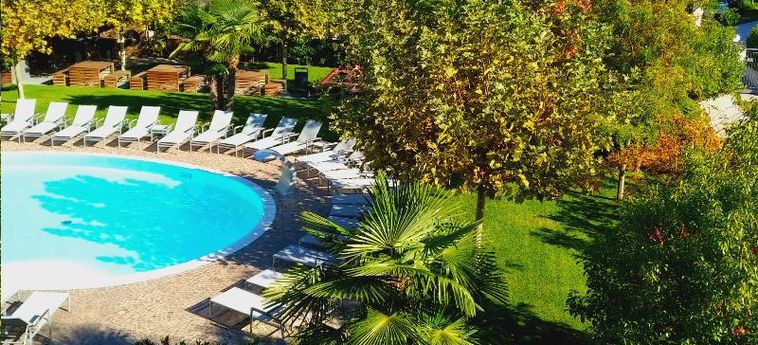 4 Limoni Apartment Resort Gardasee: Foto 