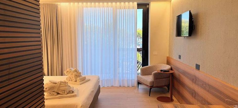 Alevic Hotel Sirmione:  GARDASEE
