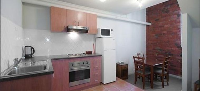 Nireeda Apartments Geelong:  GEELONG - VICTORIA