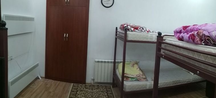Ganja Hostel:  GENCE