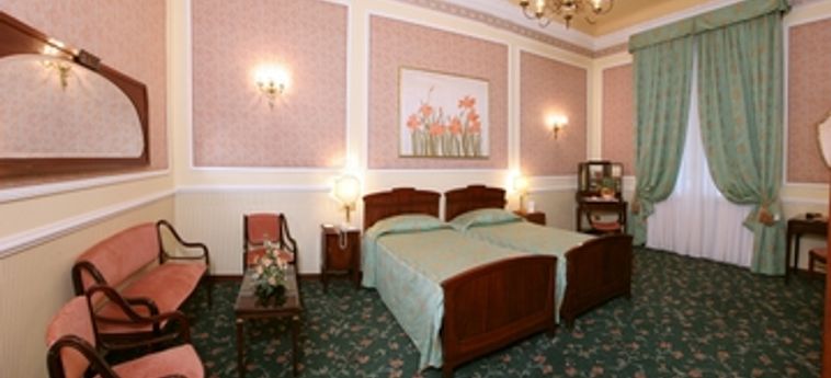Hotel Bristol Palace:  GENES