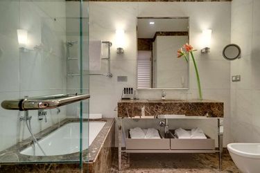 Hotel Melia Genova Genoa: Photo 
