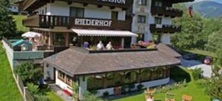 Hotel Gasthof Riederhof:  GERLOS