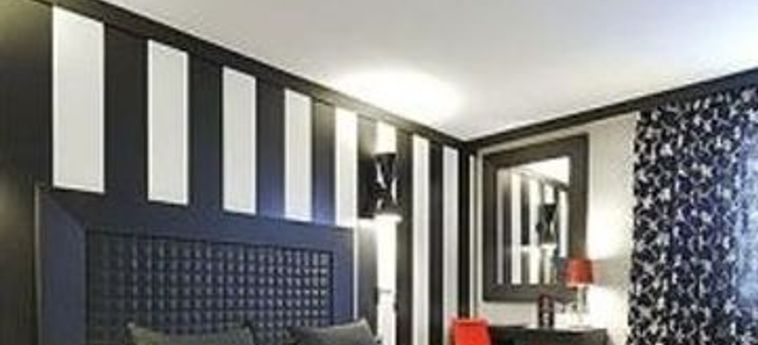 Hotel Salles Aeroport Girona:  GERONE