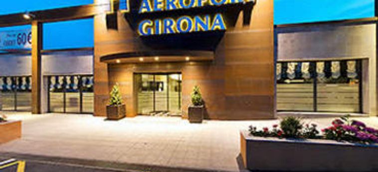 Hotel Salles Aeroport Girona:  GERONE