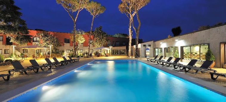 Hotel Salles Aeroport Girona:  GERONE