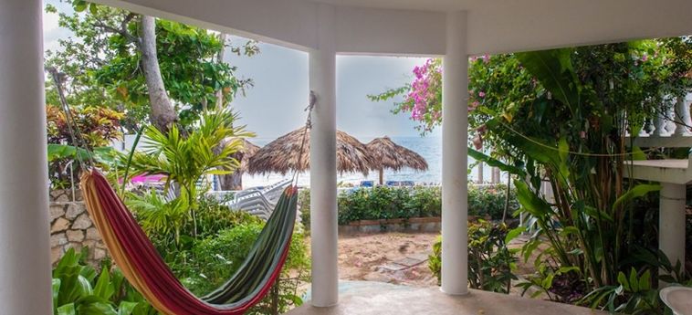 Beach House Villas:  GIAMAICA